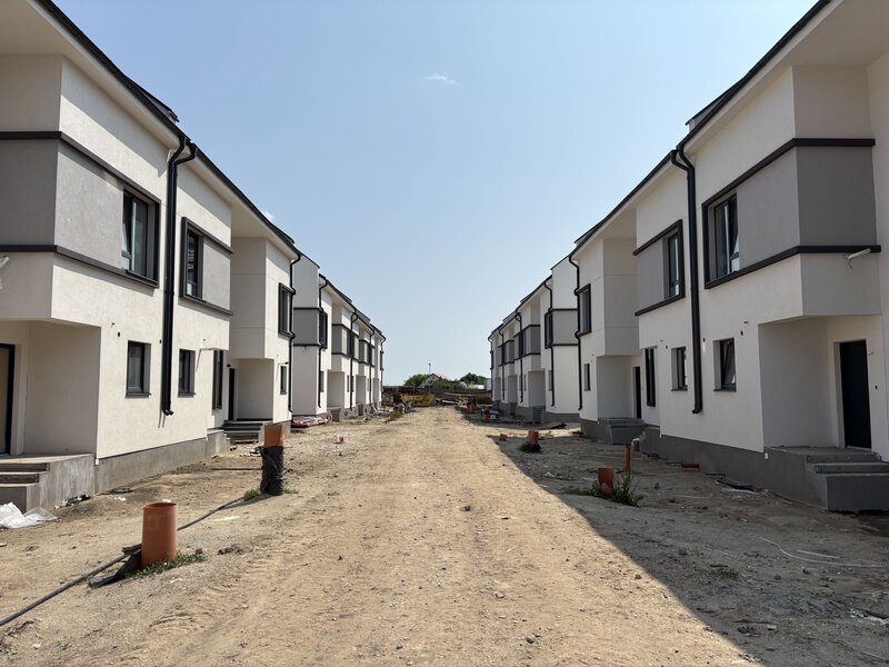 Eroii Revolutiei - Str. Tiparnitei- Comision 0- parcare bonus- loc joaca